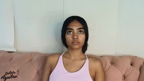 Snapshot of julieta_aguilar chatting on December 20, 2025, 6:59 pm Juli online show from December 20, 2025, 6:59 pm