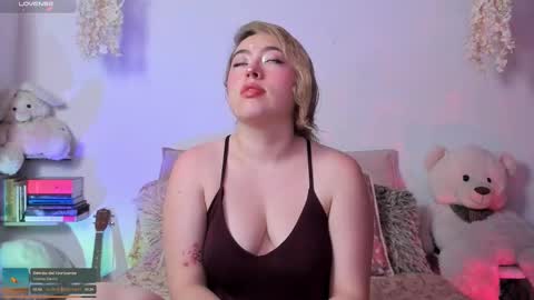 Juli  online show from January 13, 2026, 4:07 am