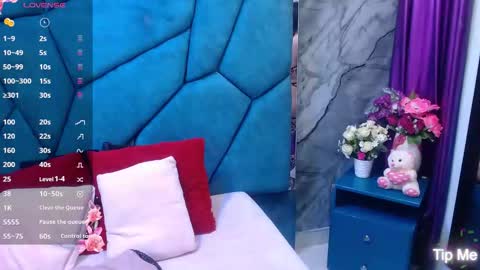 Julieta online show from May 16, 2026, 3:25 am