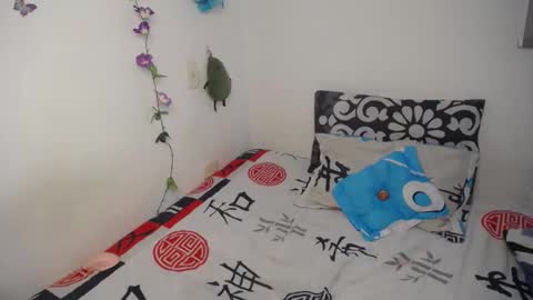 Snapshot of julieta_hass chatting on November 14, 2025, 8:40 pm Julieta Hass online show from November 14, 2025, 8:40 pm