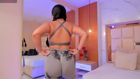     online show from April 16, 2026, 11:40 pm