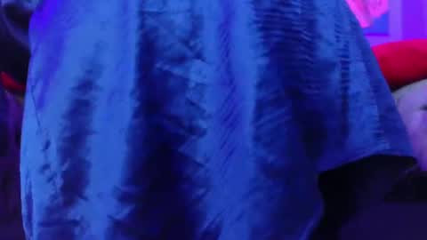  Julieta  online show from February 2, 2025, 12:02 pm