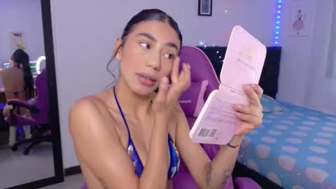 Julieta online show from March 19, 2026, 1:26 pm