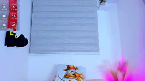 Julieth Gomez online show from December 19, 2024, 5:40 am