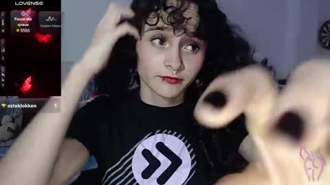 Julieta Jaguar online show from February 4, 2025, 12:00 pm