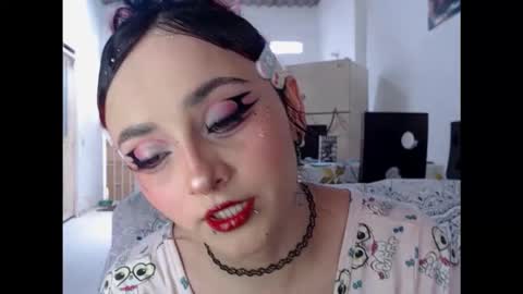 Snapshot of julietajaguar chatting on April 18, 2026, 5:17 pm Julieta Jaguar online show from April 18, 2026, 5:17 pm