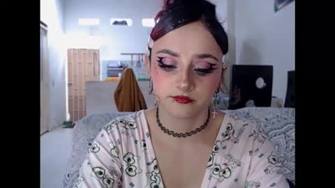 Snapshot of julietajaguar chatting on April 18, 2026, 7:07 pm Julieta Jaguar online show from April 18, 2026, 7:07 pm