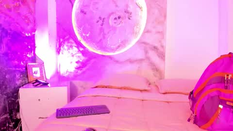 Snapshot of julietakane chatting on February 25, 2026, 4:33 am julietakane online show from February 25, 2026, 4:33 am