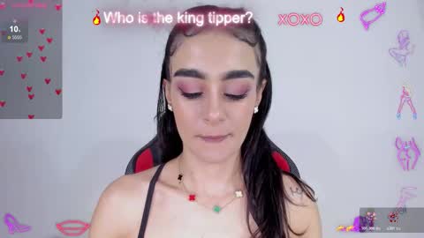 serafelle online show from December 17, 2025, 10:16 pm