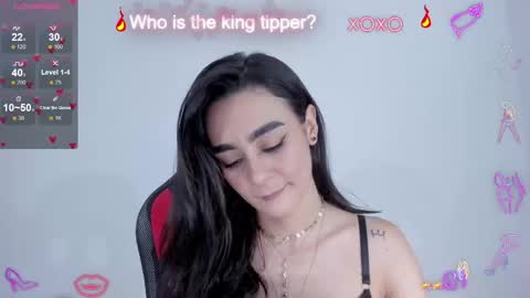 Snapshot of julietaserafelle chatting on February 19, 2026, 10:28 pm serafelle online show from February 19, 2026, 10:28 pm