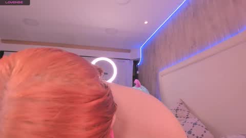 Julieta Vargas online show from January 9, 2025, 5:43 pm