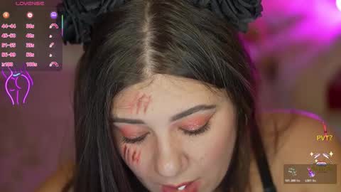 J U L I E T online show from October 27, 2025, 4:11 pm