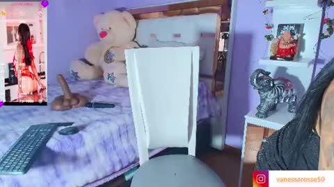 julieth_rossii online show from June 13, 2026, 2:53 am