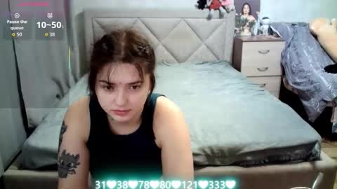 Julietkitty online show from November 12, 2025, 4:24 am