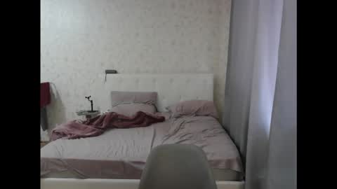 Snapshot of julietkalen chatting on March 15, 2026, 3:34 am Julietkitty online show from March 15, 2026, 3:34 am