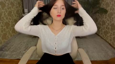 Snapshot of julietmonli chatting on November 1, 2025, 7:38 pm julietmonli online show from November 1, 2025, 7:38 pm