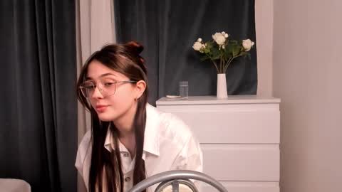 Snapshot of juliettacurto chatting on March 13, 2026, 10:16 pm Leila online show from March 13, 2026, 10:16 pm