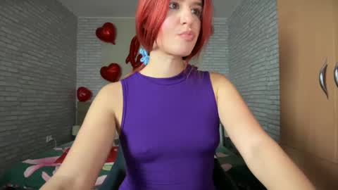 Snapshot of julietterosie chatting on February 5, 2025, 12:06 pm Rose online show from February 5, 2025, 12:06 pm