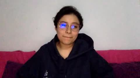 Julieta online show from December 5, 2025, 12:08 am