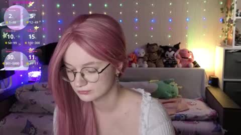 julifisher online show from March 27, 2026, 6:30 am