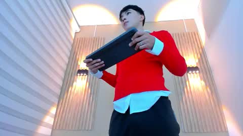 JULI online show from November 14, 2025, 1:21 pm