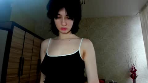 Snapshot of julissweet chatting on February 2, 2025, 7:41 am Asmodeus online show from February 2, 2025, 7:41 am