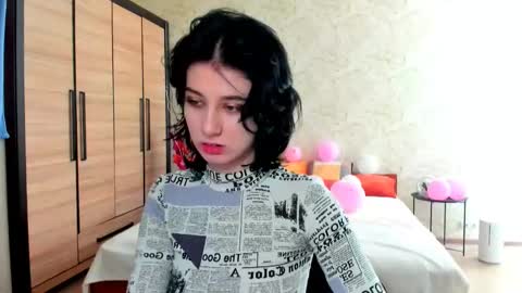 Snapshot of julissweet chatting on February 26, 2025, 7:20 am Asmodeus online show from February 26, 2025, 7:20 am