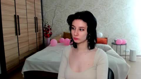 Snapshot of julissweet chatting on March 2, 2025, 7:32 am Asmodeus online show from March 2, 2025, 7:32 am