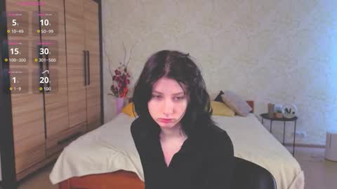 Snapshot of julissweet chatting on October 9, 2025, 7:17 am Asmodeus online show from October 9, 2025, 7:17 am