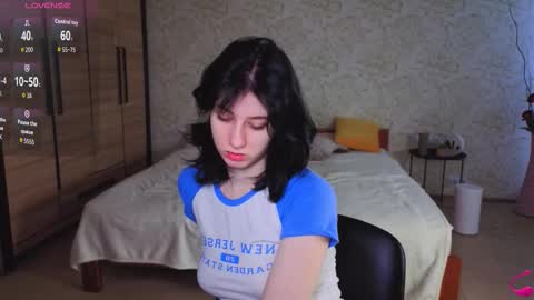 Snapshot of julissweet chatting on November 30, 2025, 7:56 am Asmodeus online show from November 30, 2025, 7:56 am