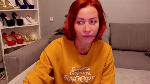Snapshot of jullia_moor chatting on March 16, 2026, 12:17 am jullia_moor online show from March 16, 2026, 12:17 am