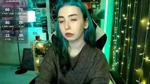 Snapshot of julscinamon chatting on February 21, 2026, 4:41 pm Baroness Von Cringe online show from February 21, 2026, 4:41 pm