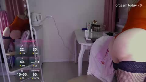 Julia online show from January 22, 2025, 5:16 am