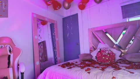 Snapshot of july__villa chatting on February 7, 2025, 10:30 pm JULY HELP ME GET TO THE 100 LIKES online show from February 7, 2025, 10:30 pm