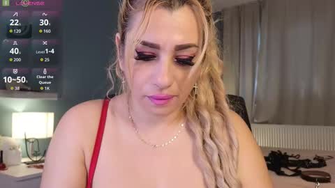 Julya Mistress online show from October 10, 2025, 6:56 am