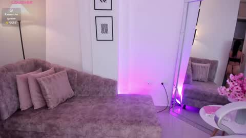 Snapshot of julyy_adams chatting on November 27, 2025, 5:20 am July Adams online show from November 27, 2025, 5:20 am