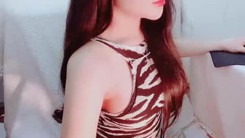 Snapshot of jun_baee chatting on March 5, 2026, 9:44 pm Jun online show from March 5, 2026, 9:44 pm