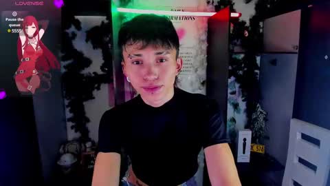 Snapshot of juniior0_0 chatting on February 20, 2025, 9:09 pm Junior online show from February 20, 2025, 9:09 pm