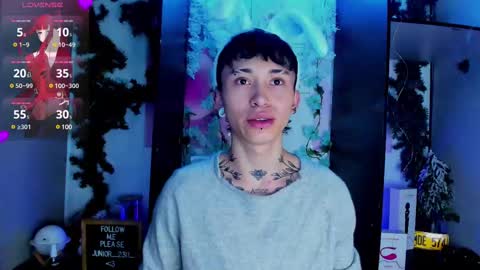 Snapshot of juniior0_0 chatting on February 27, 2025, 10:20 pm Junior online show from February 27, 2025, 10:20 pm