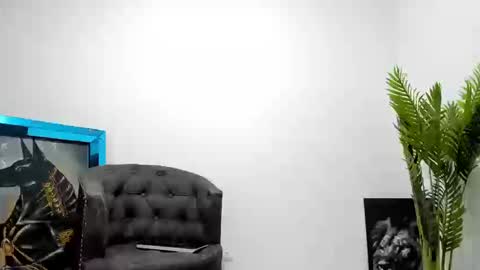 Snapshot of juniormorris_ chatting on January 17, 2026, 5:45 am Junior online show from January 17, 2026, 5:45 am