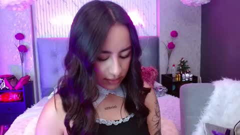 Snapshot of juniper_hill chatting on January 12, 2026, 4:18 am Juniper online show from January 12, 2026, 4:18 am