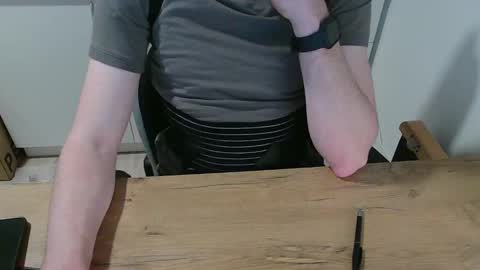 junk2711 online show from March 7, 2025, 11:51 am