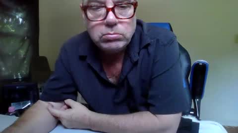 Snapshot of junkhp1 chatting on May 25, 2026, 4:24 pm junkhp1 online show from May 25, 2026, 4:24 pm