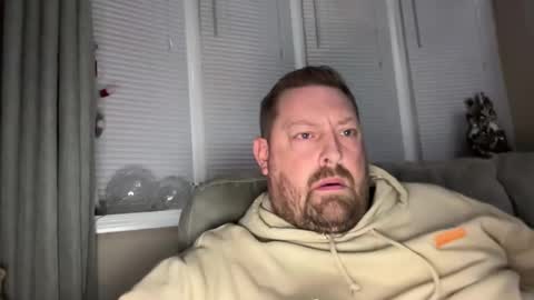 Junky online show from December 1, 2024, 4:40 pm