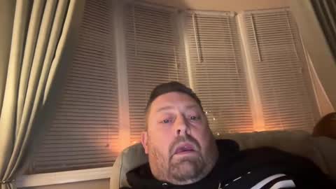 Junky online show from January 8, 2025, 6:20 pm