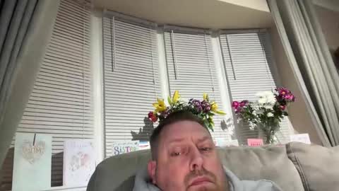 Junky online show from February 7, 2025, 5:51 pm