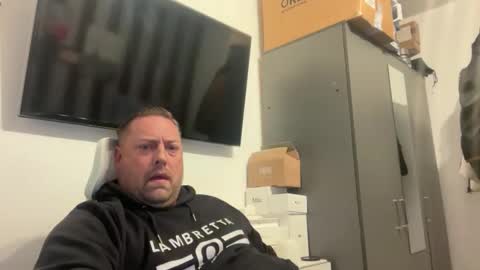 Junky online show from October 30, 2025, 6:52 pm