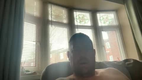 Snapshot of junky345 chatting on April 17, 2026, 10:18 am Junky online show from April 17, 2026, 10:18 am