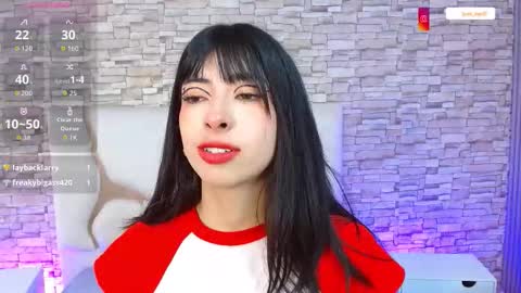 Snapshot of juno_tay chatting on October 5, 2025, 11:41 am JUNO online show from October 5, 2025, 11:41 am