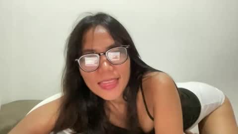 junovaughn online show from May 9, 2026, 3:06 pm